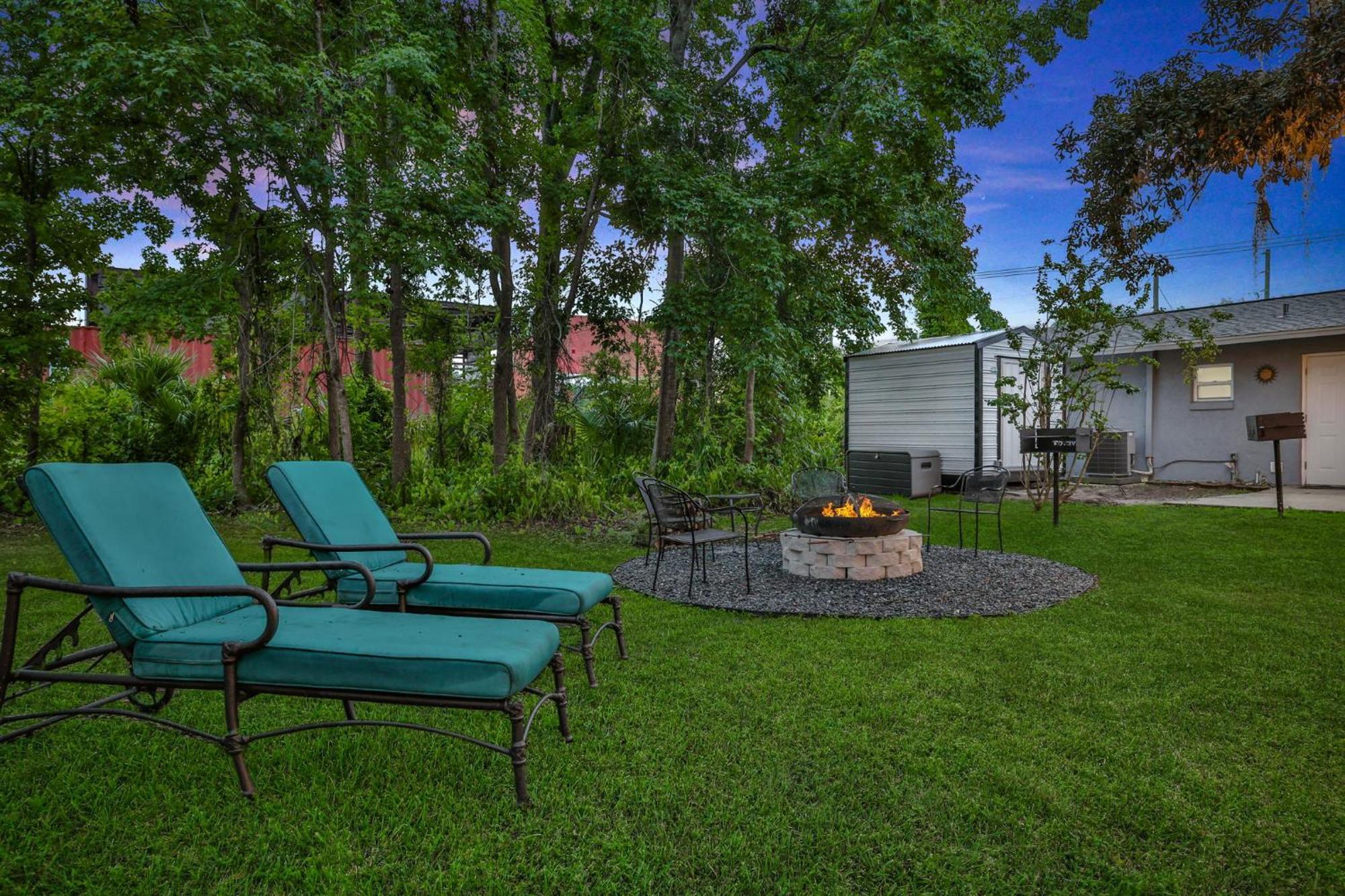 Nature Coast Getaway #2 - Comfy 2 Bedroom