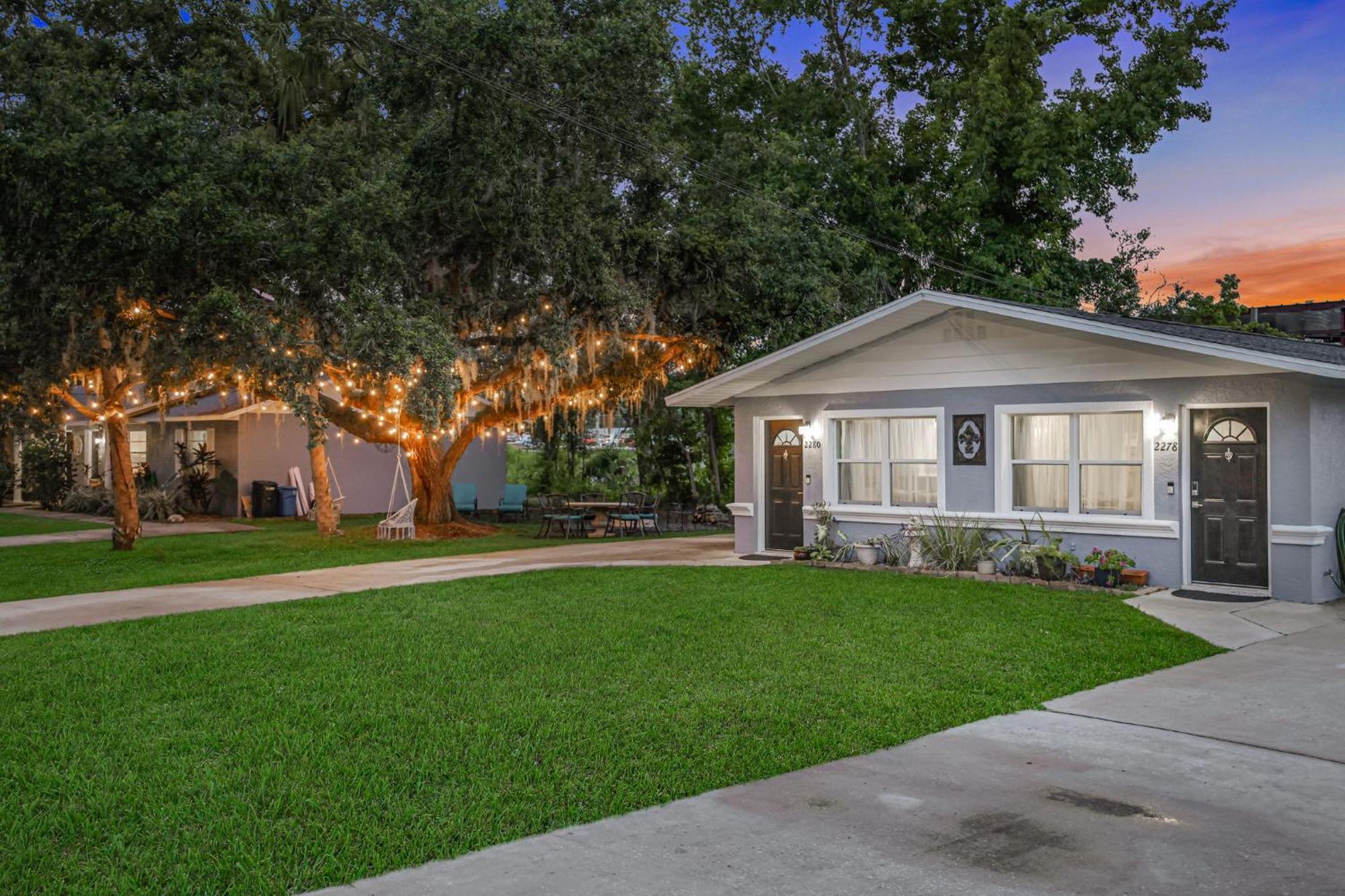Nature Coast Getaway #2 - Comfy 2 Bedroom * Homosassa