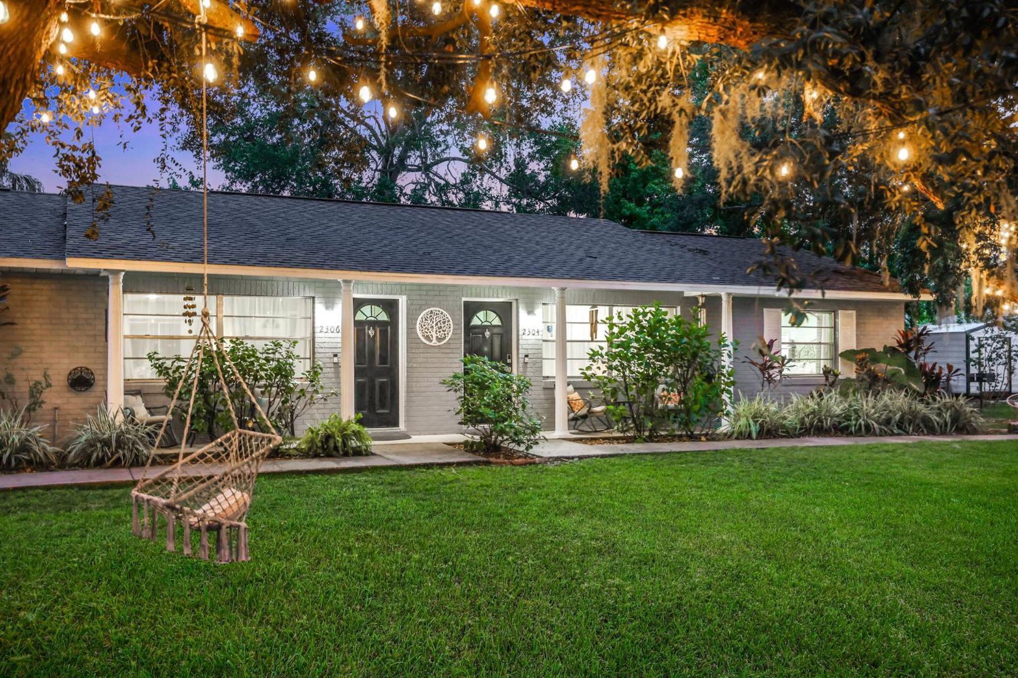 Nature Coast Getaway #2 - Comfy 2 Bedroom